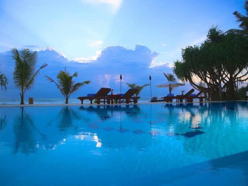 Whispering Palms Hotel Bentota Eksteriør bilde