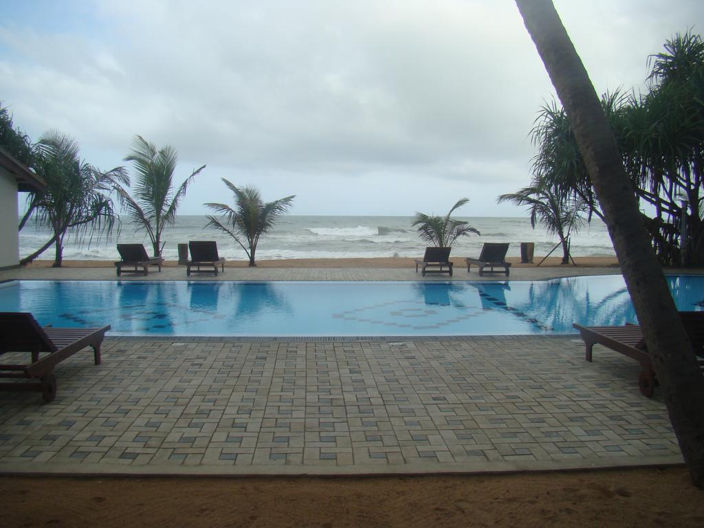 Whispering Palms Hotel Bentota Eksteriør bilde