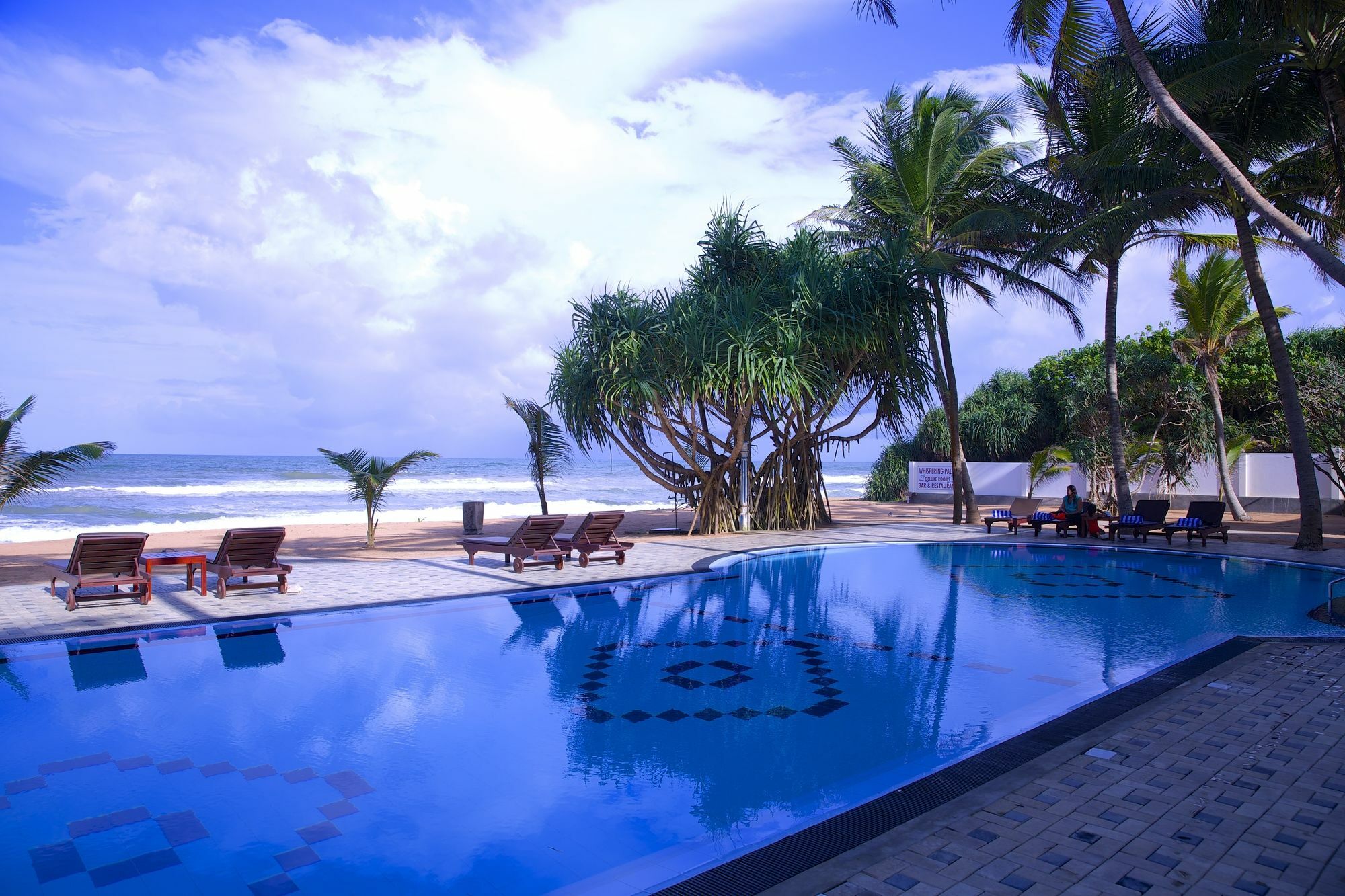 Whispering Palms Hotel Bentota Eksteriør bilde